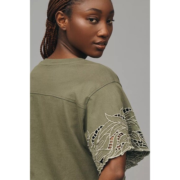 By Anthropologie Boxy Cutwork Tee Blouse Top Floral Embroidered Cotton S 280424 - Picture 4 of 9